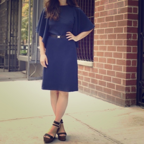 Megshop Flutter sleeve dress - Picture 1 of 6